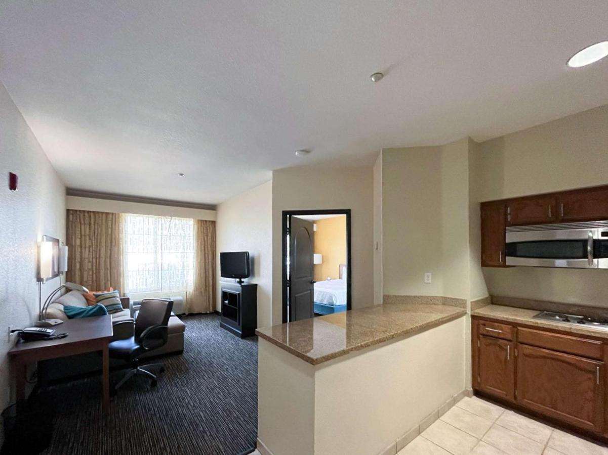 Hotel 6 Carlsbad, Ca Carlsbad